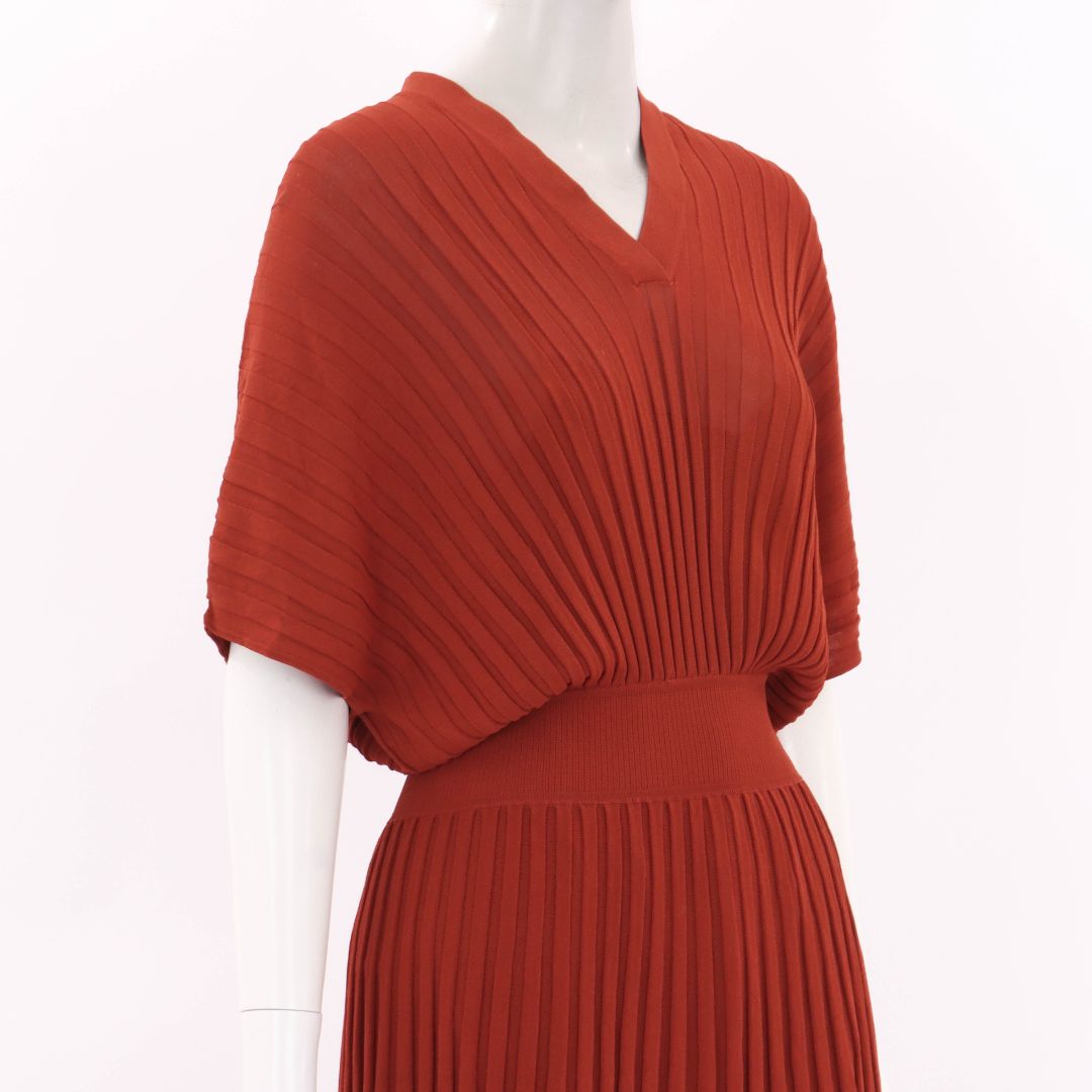 Scanlan Theodore Pleated Midi Dress Size Small