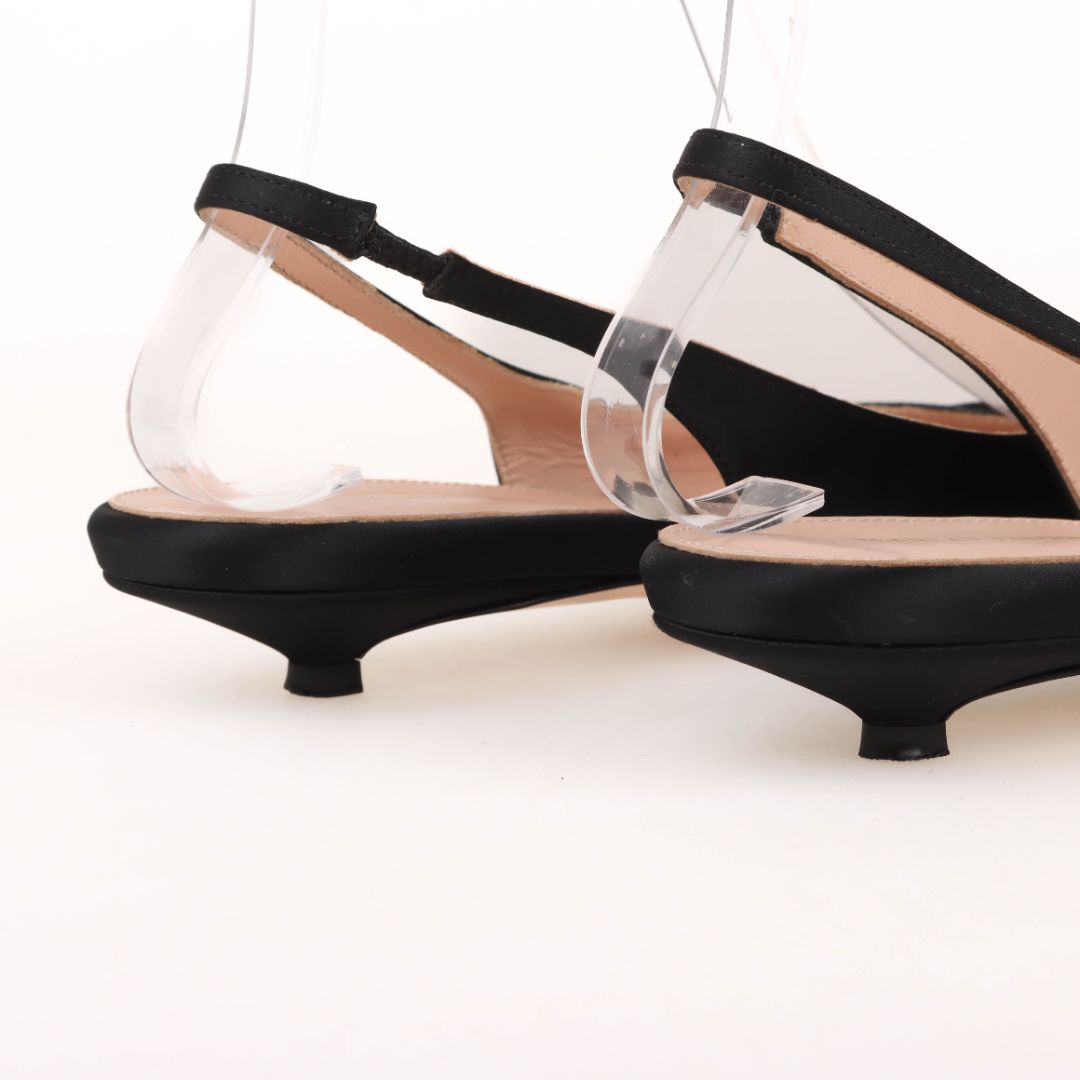 Scanlan Theodore Satin Pointed Slingbacks Size 37