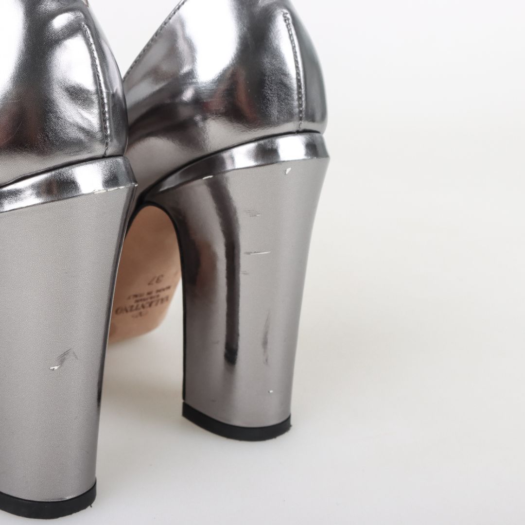 Valentino Metallic Leather Pumps Size  37