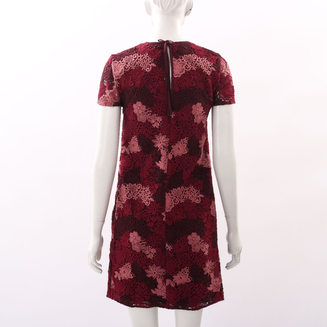 Burberry Embroidered Lace Shift Dress Size UK 4
