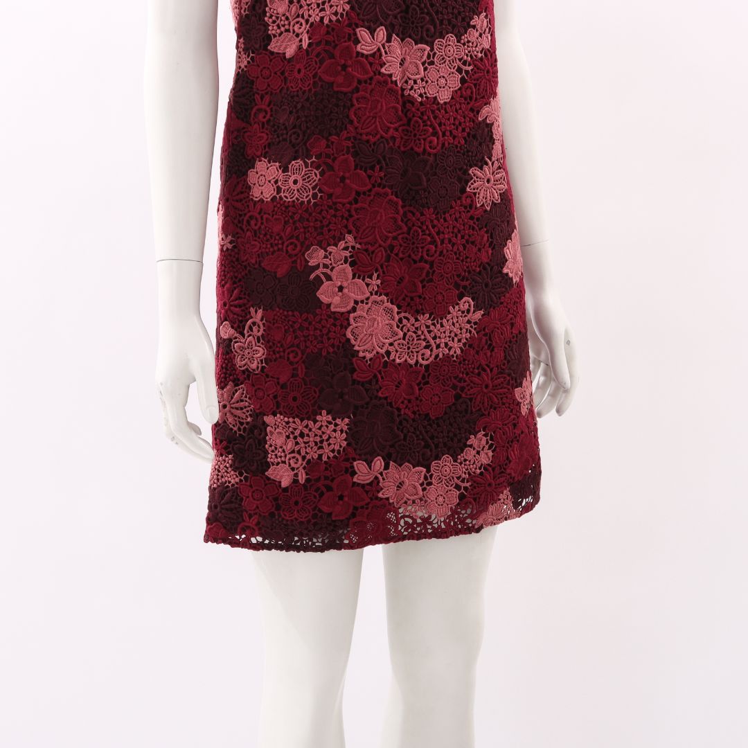 Burberry Embroidered Lace Shift Dress Size UK 4