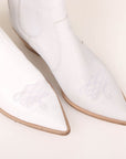 Gianvito Rossi Austin Leather Cowboy Boots Size 37.5