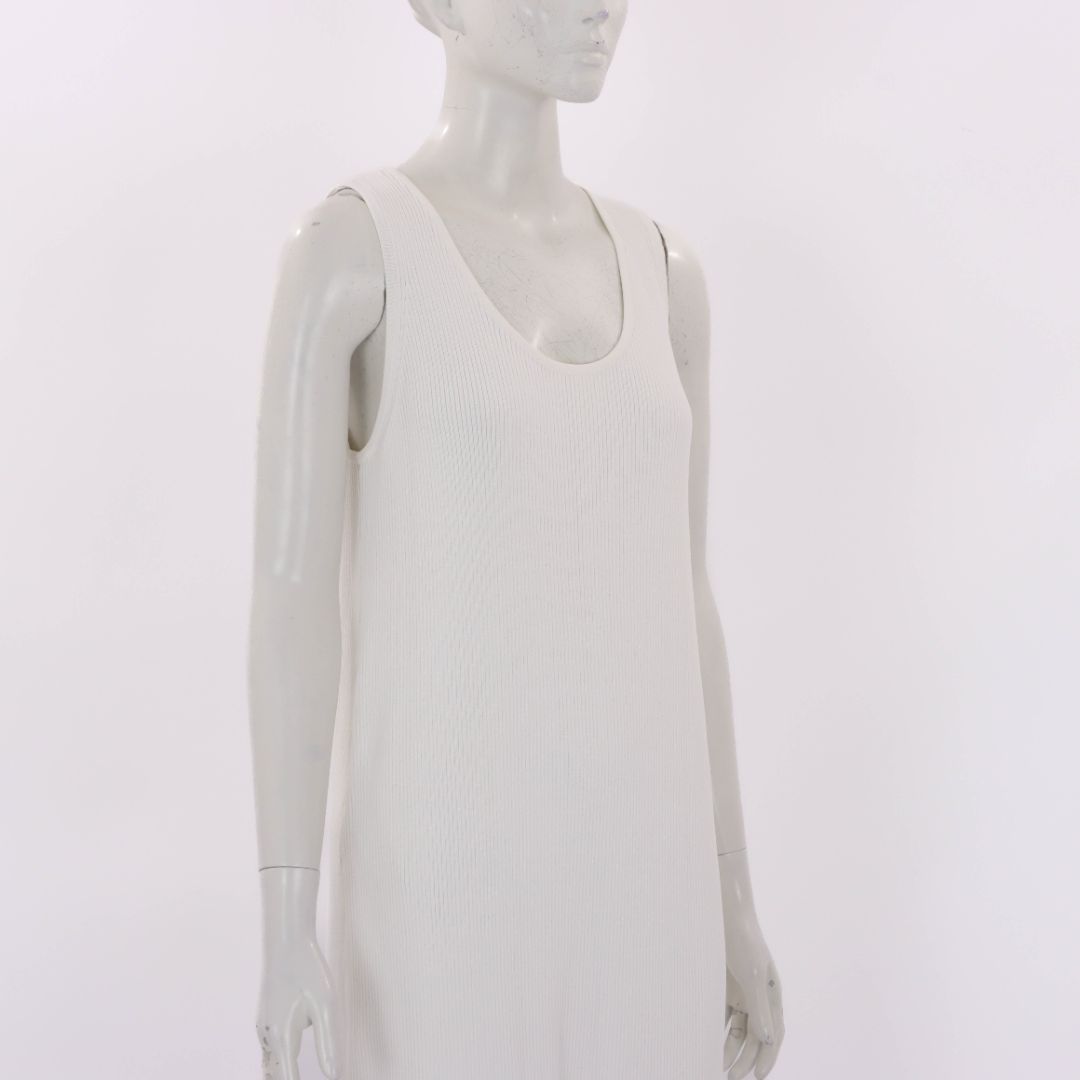 Camilla and Marc 'Swanson' Knit Dress Size M