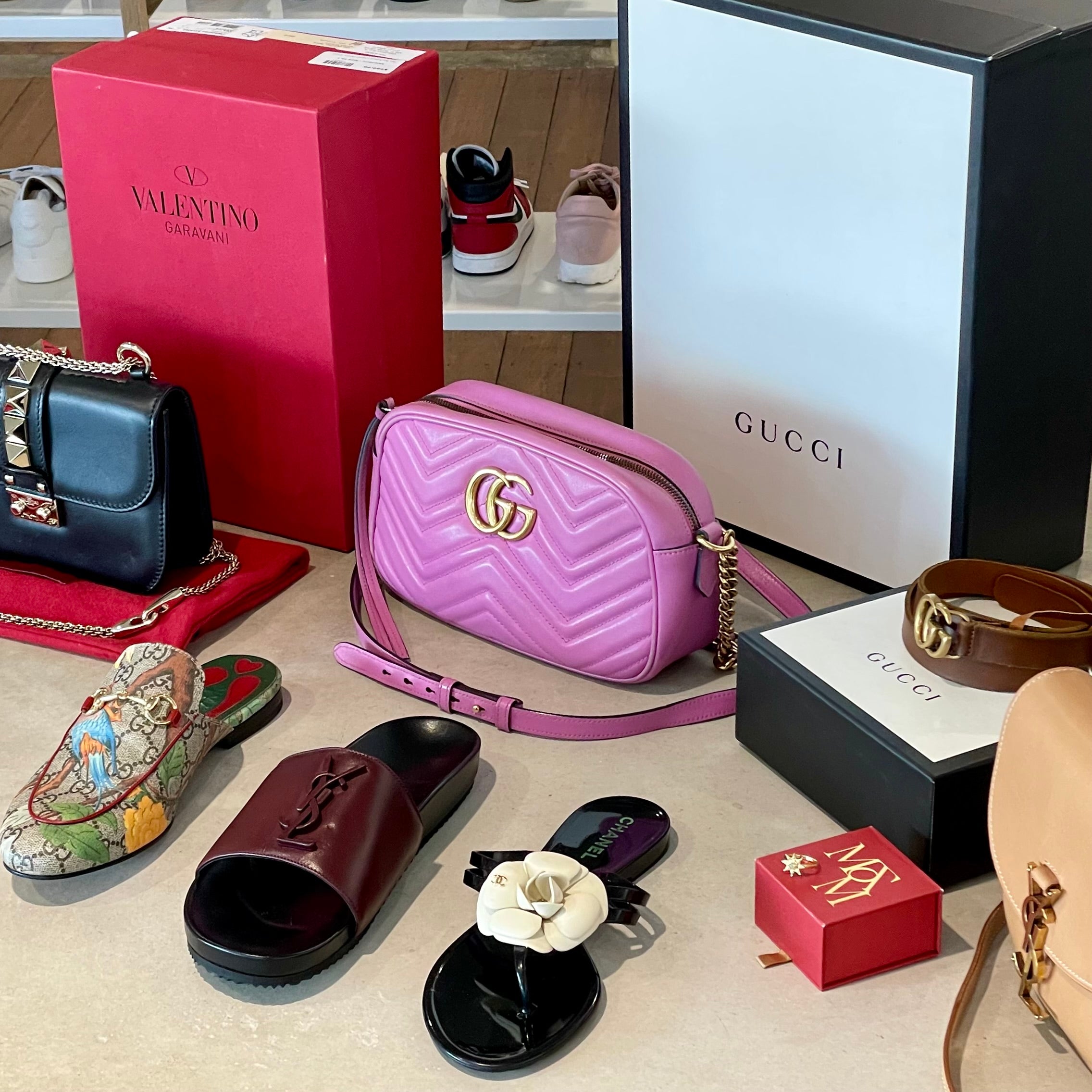 CLOSET MAKEOVER MADE EASY: A simple guide to the consignment process.