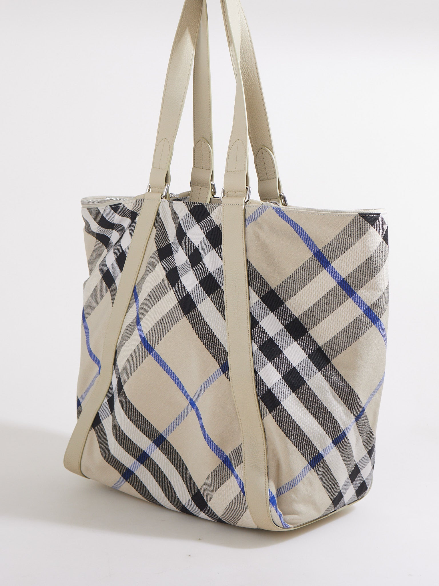 Burberry Festival Novacheck Tote Bag – Consigner's Closet