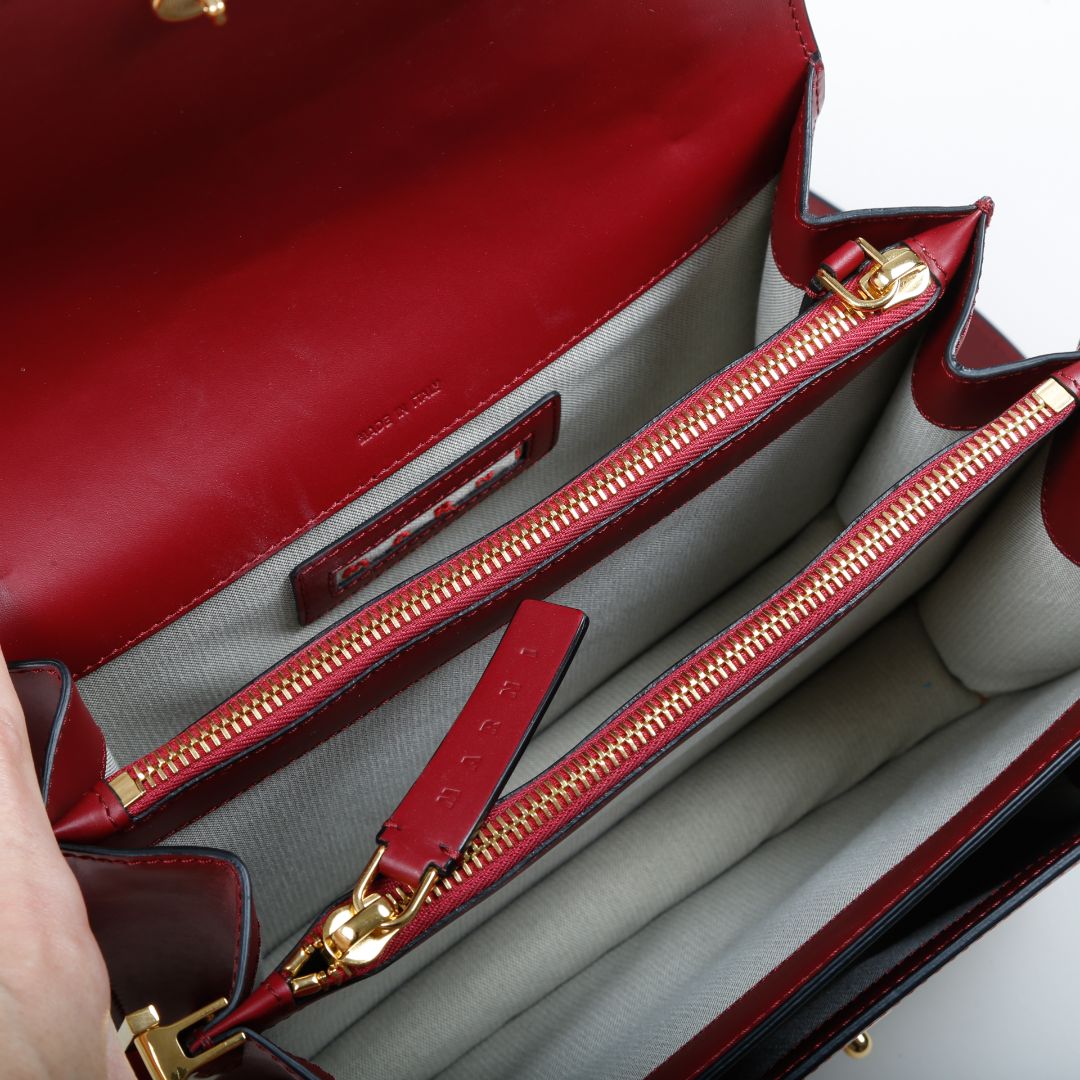 Marni Leather Trunk bag Size M