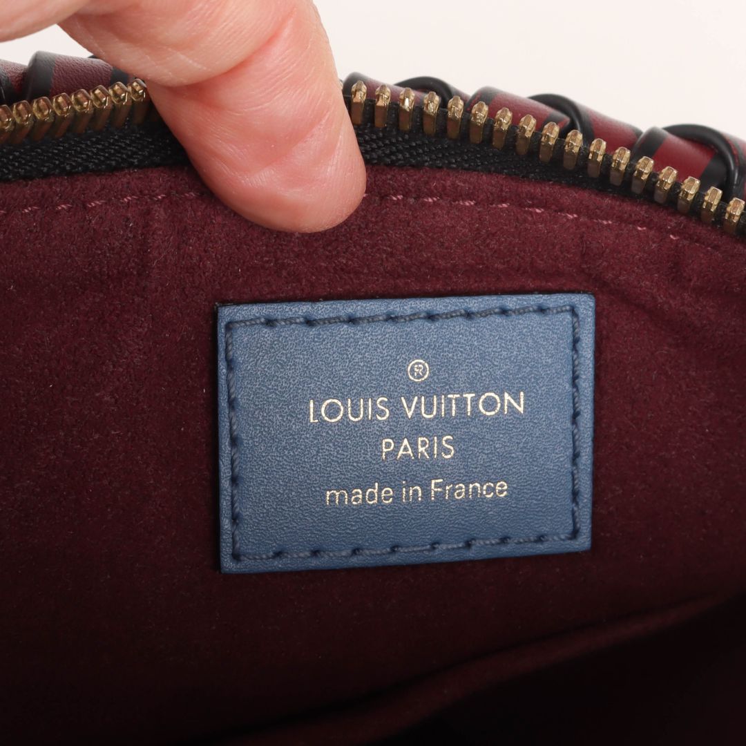 Louis Vuitton Beaubourg Crossbody Bag Size Mini