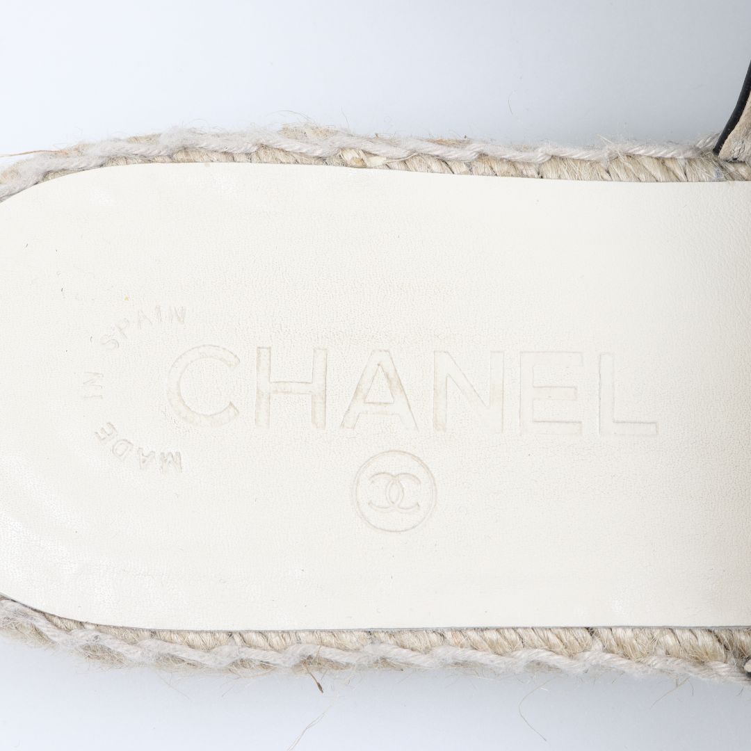 Chanel Patent CC Backless Espadrilles Size 39