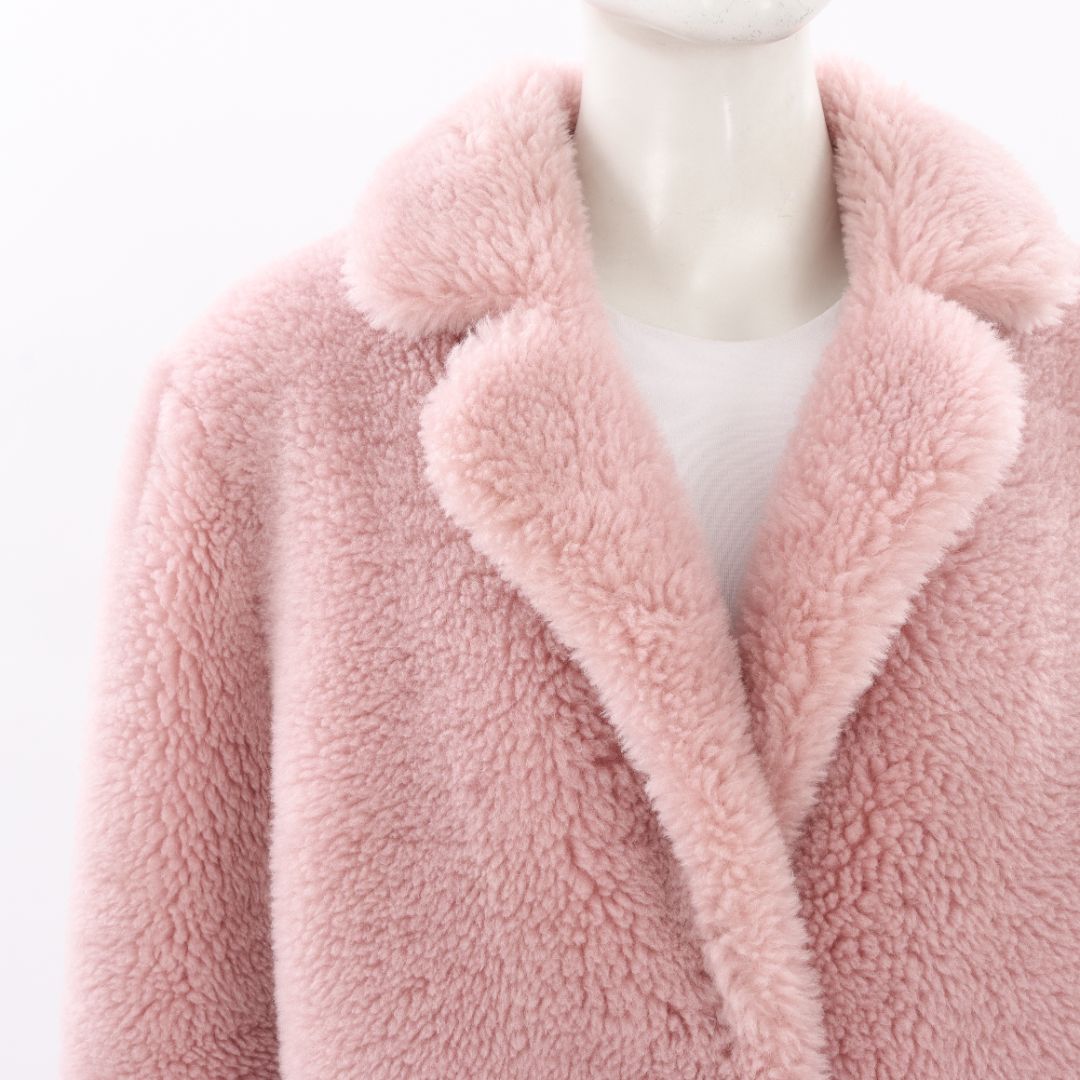 Mode &amp; Affaire Faux Fur Coat Size M