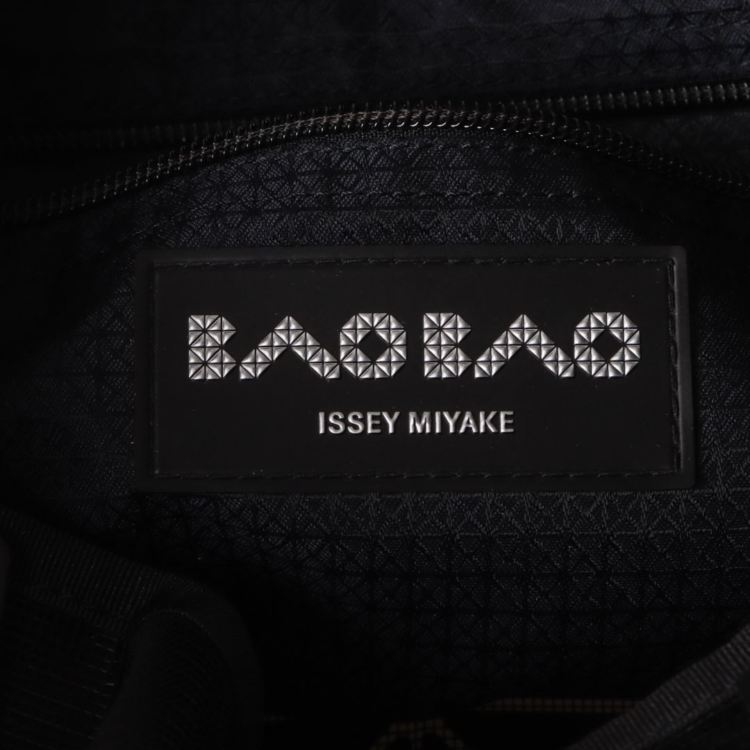 BaoBao Issey Miyake Lucent Tote Bag