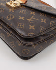 Louis Vuitton Pochette Metis Monogram MM