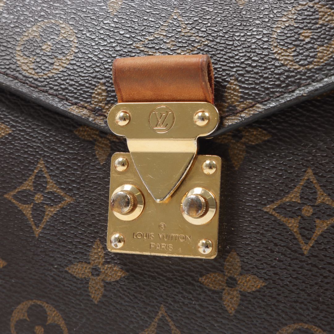 Louis Vuitton Pochette Metis Monogram MM